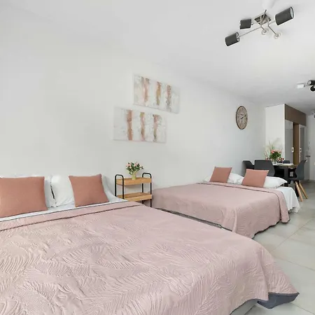 Апартаменты Komfortowe Z Tarasem Blisko Plazy W Miedzywodziu By Renters Мендзыводзе